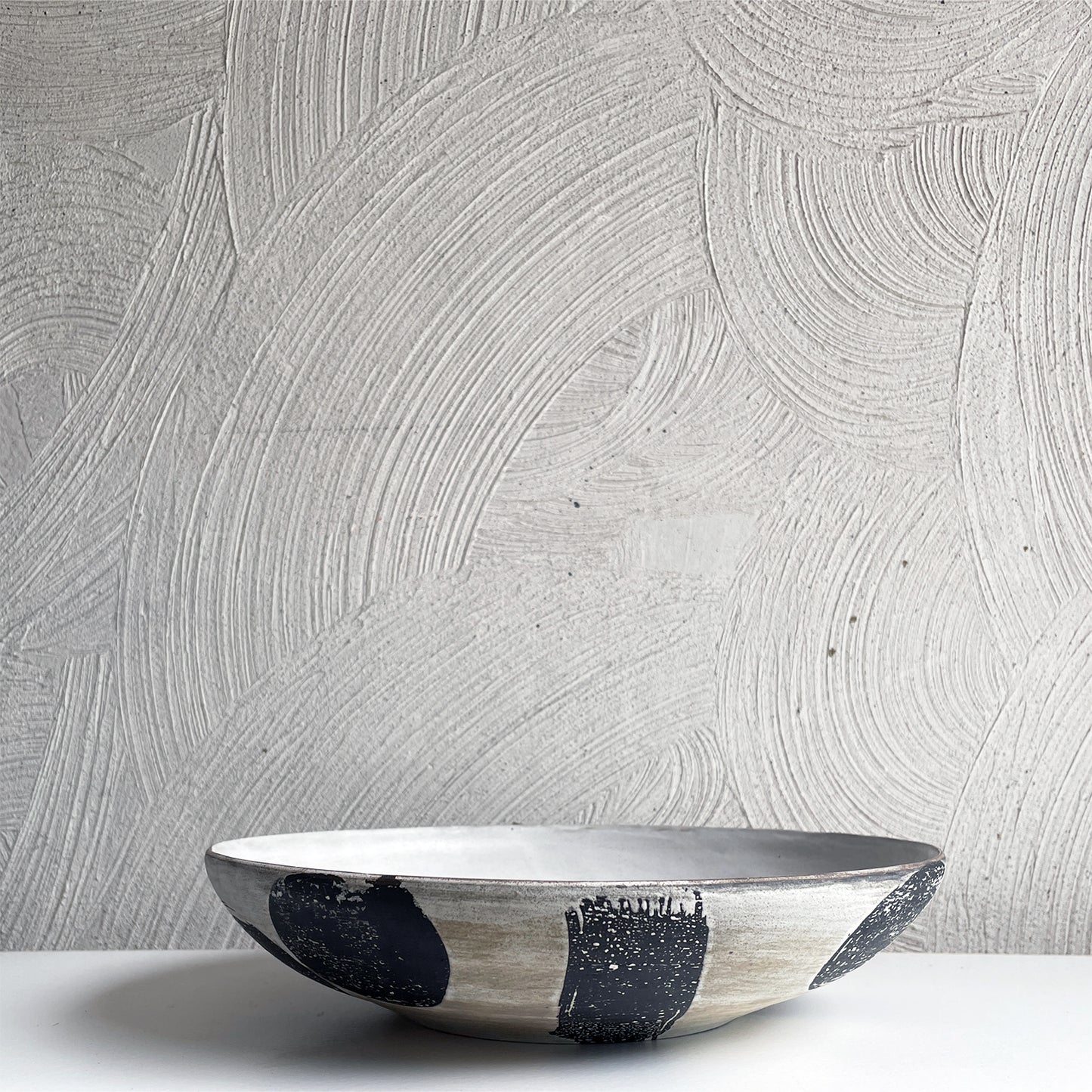 New! Shallow Dot Everyday Bowls