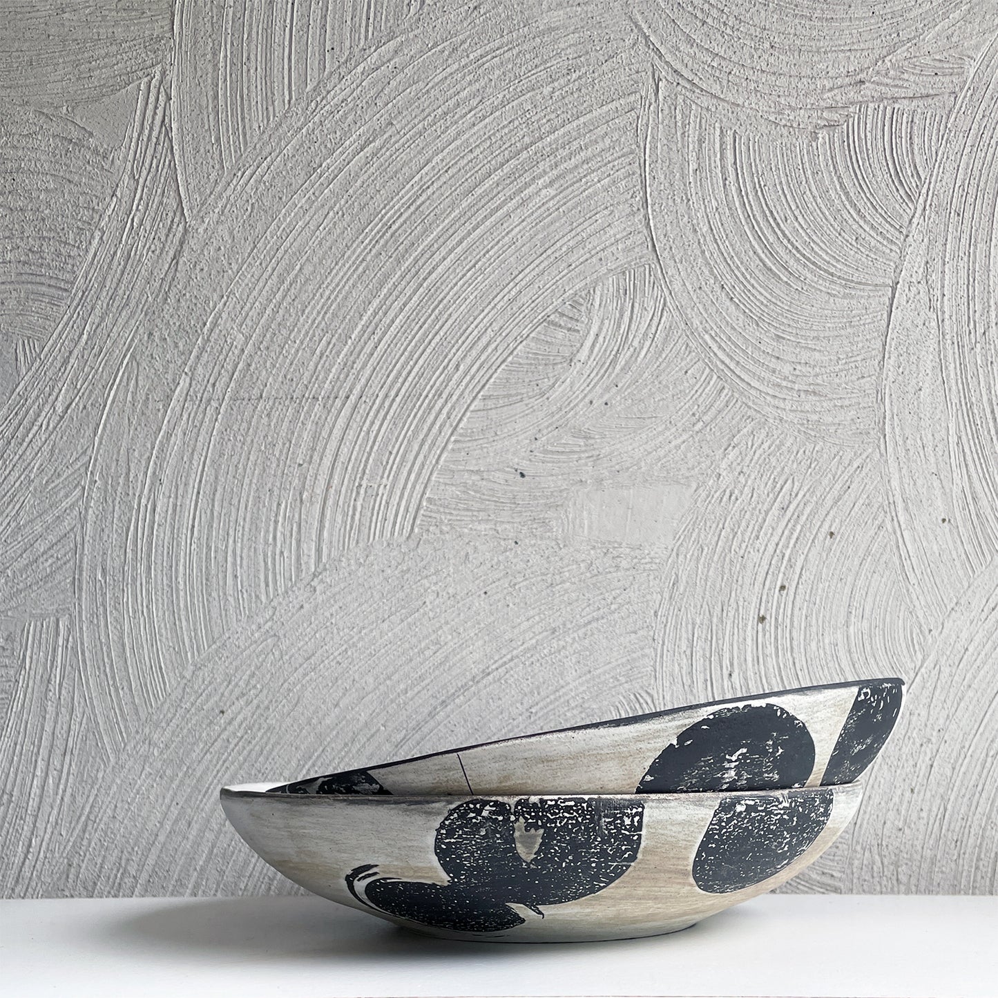 New! Shallow Dot Everyday Bowls